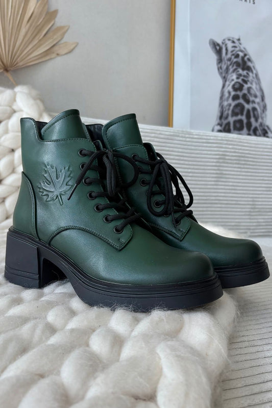  Laarsjes model 219256 Step in style 