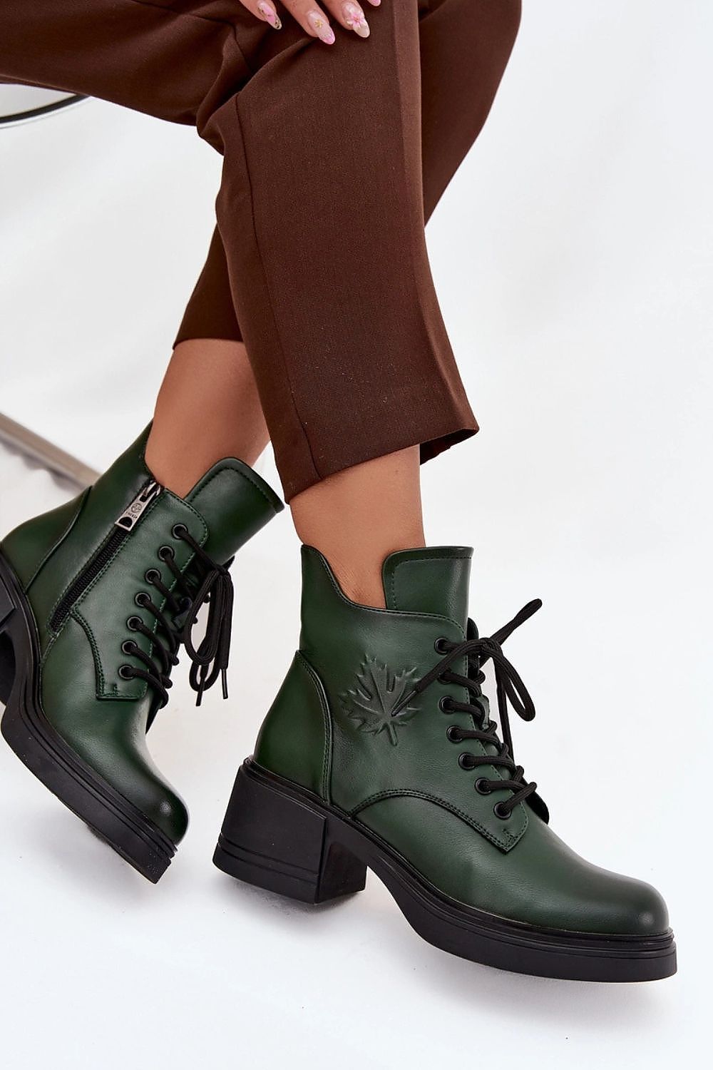  Laarsjes model 219256 Step in style 
