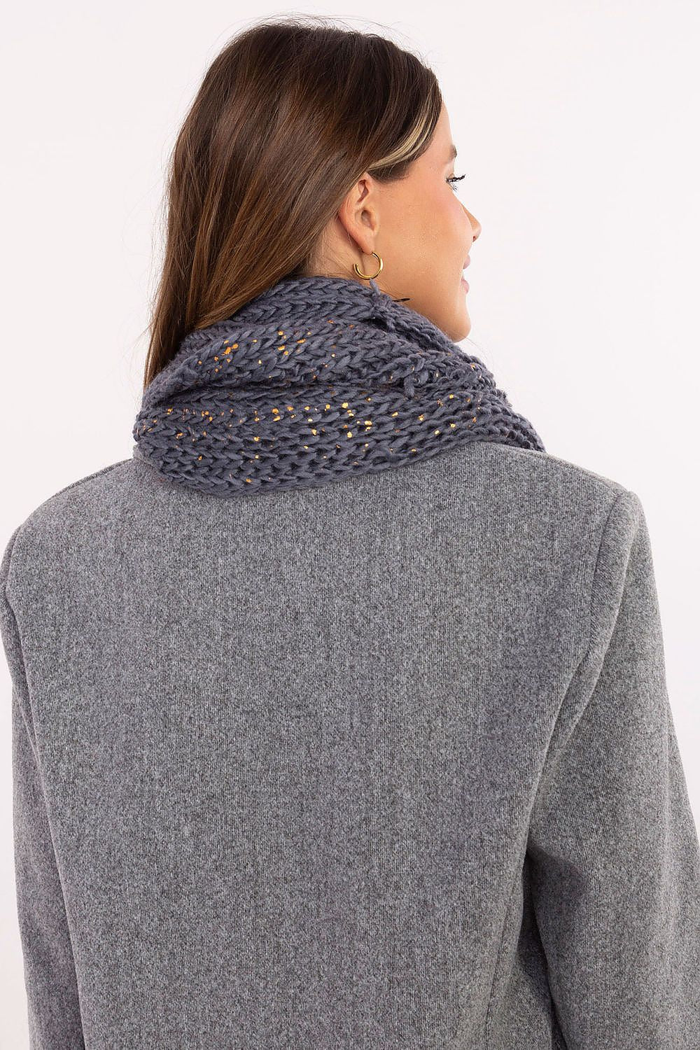  Loop Shawl model 220375 AT 