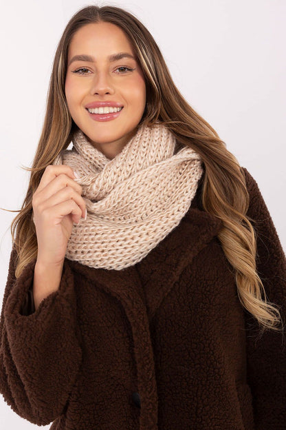  Loop Shawl model 220380 AT 