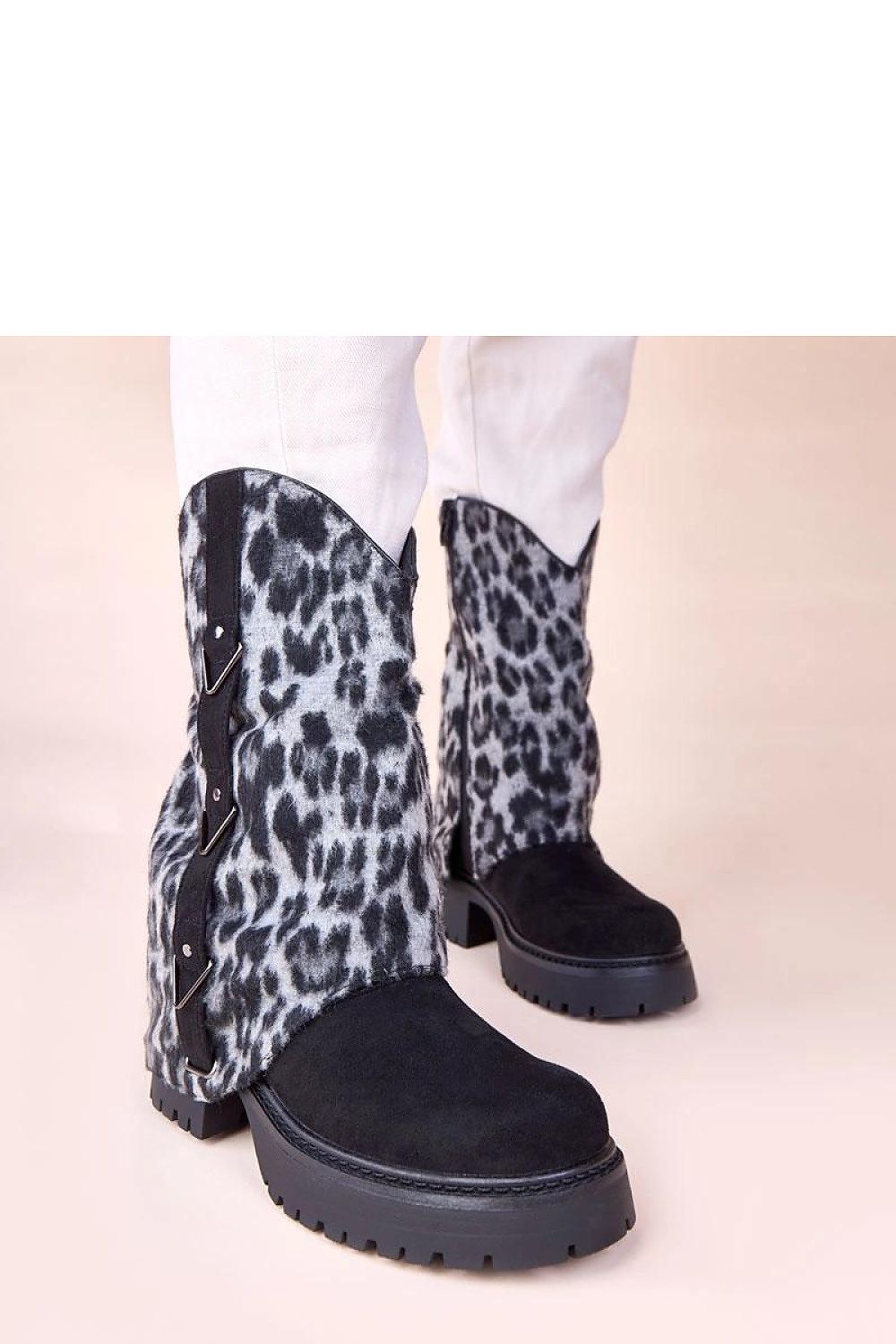  Laarsjes model 221042 Solea 