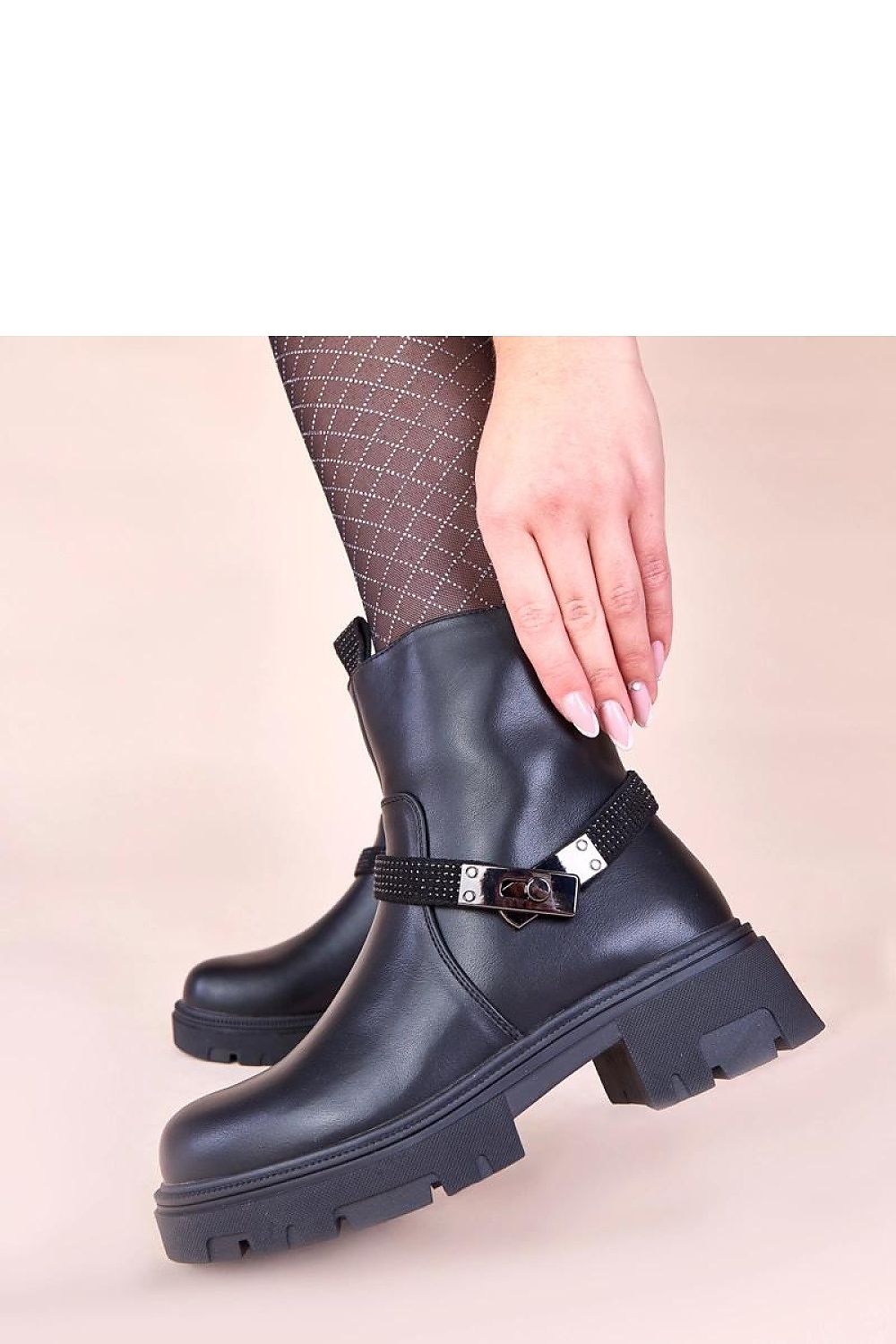  Laarsjes model 221370 Solea 