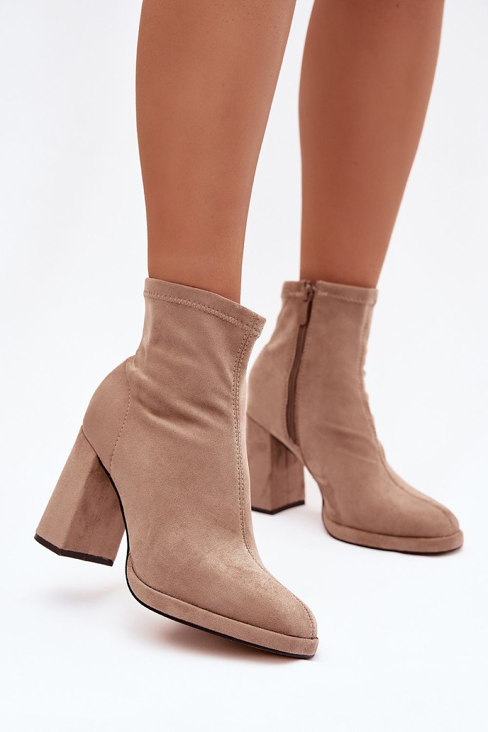  Laarsjes met hoge hak model 221934 Step in style 