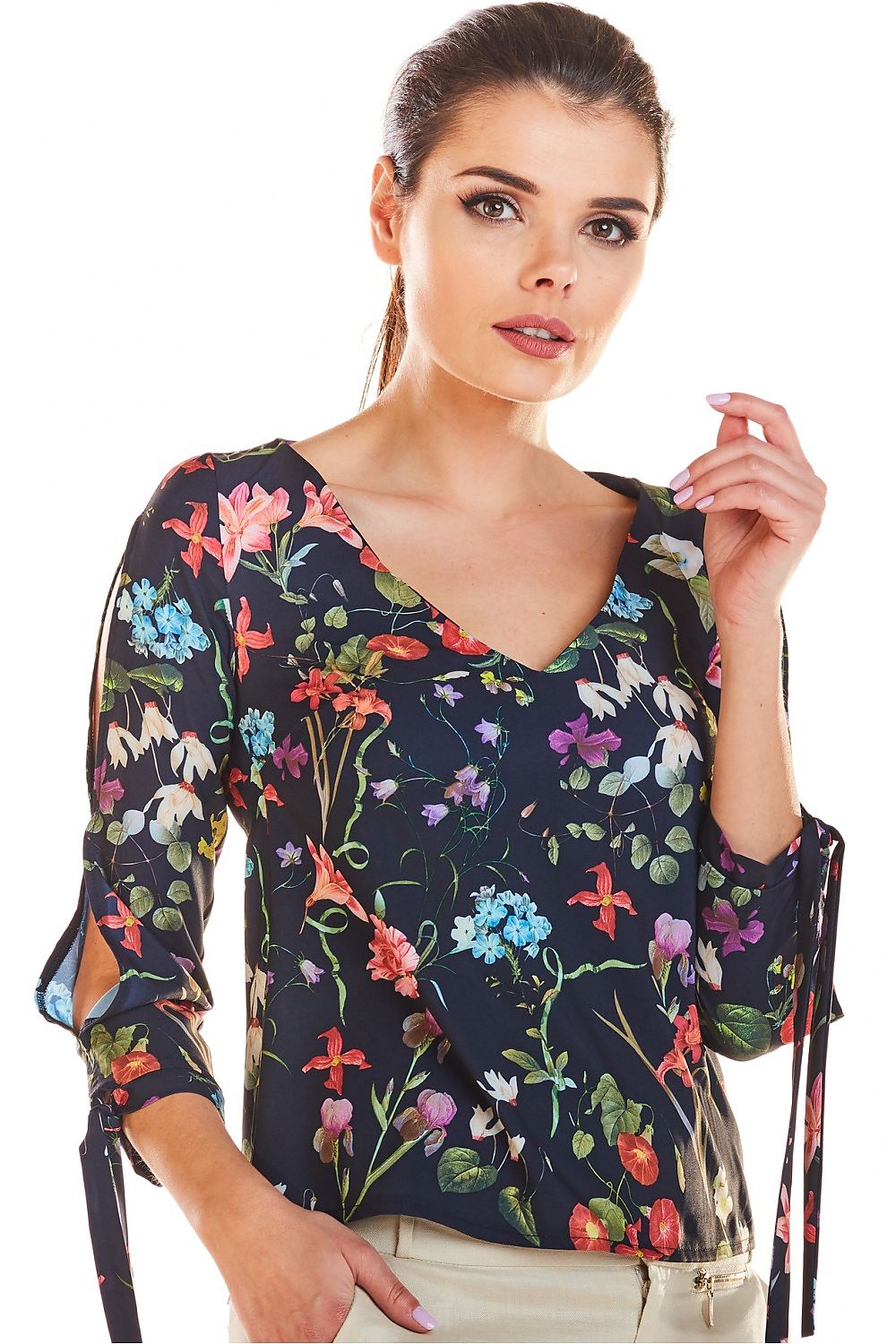  blouse model 129188 Infinite You 