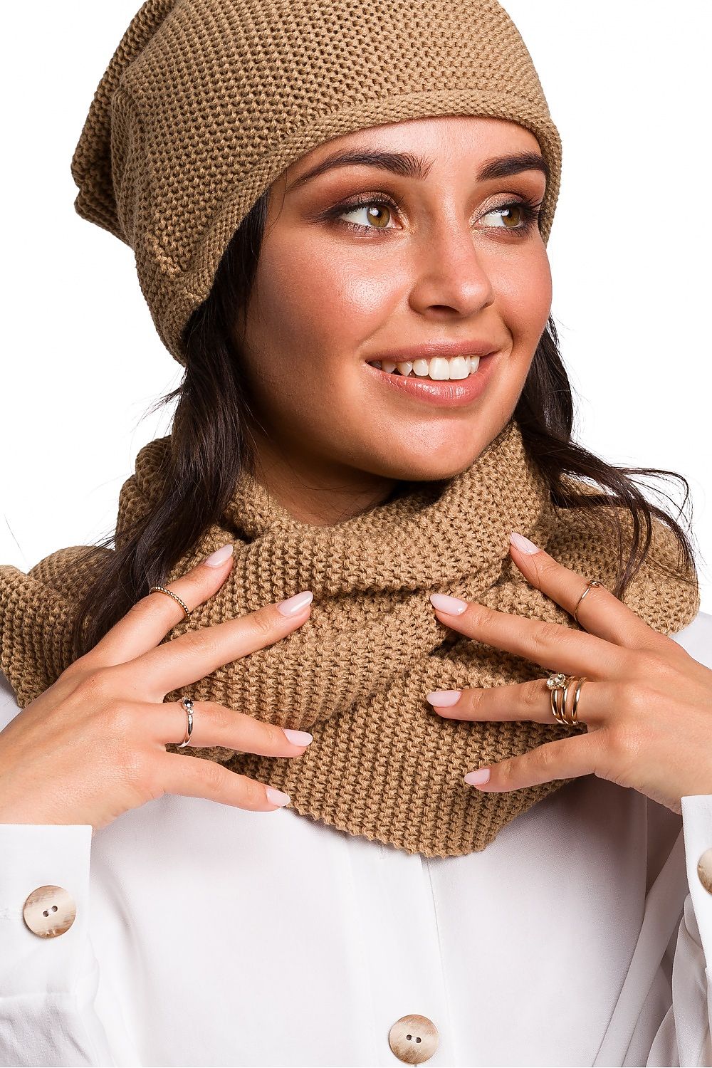  Loop Shawl model 136408 BE Knit 