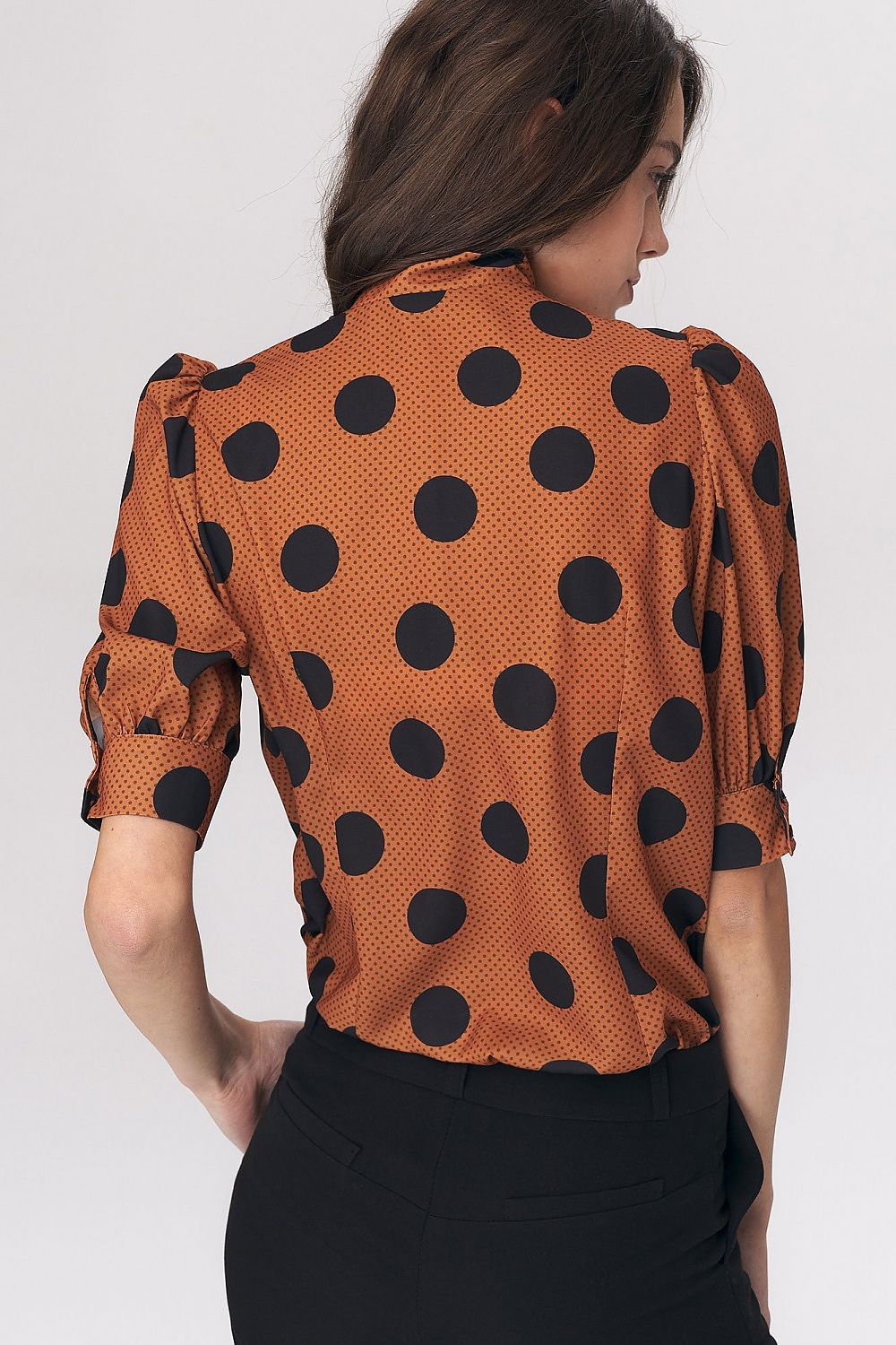  blouse model 141290 Nife 