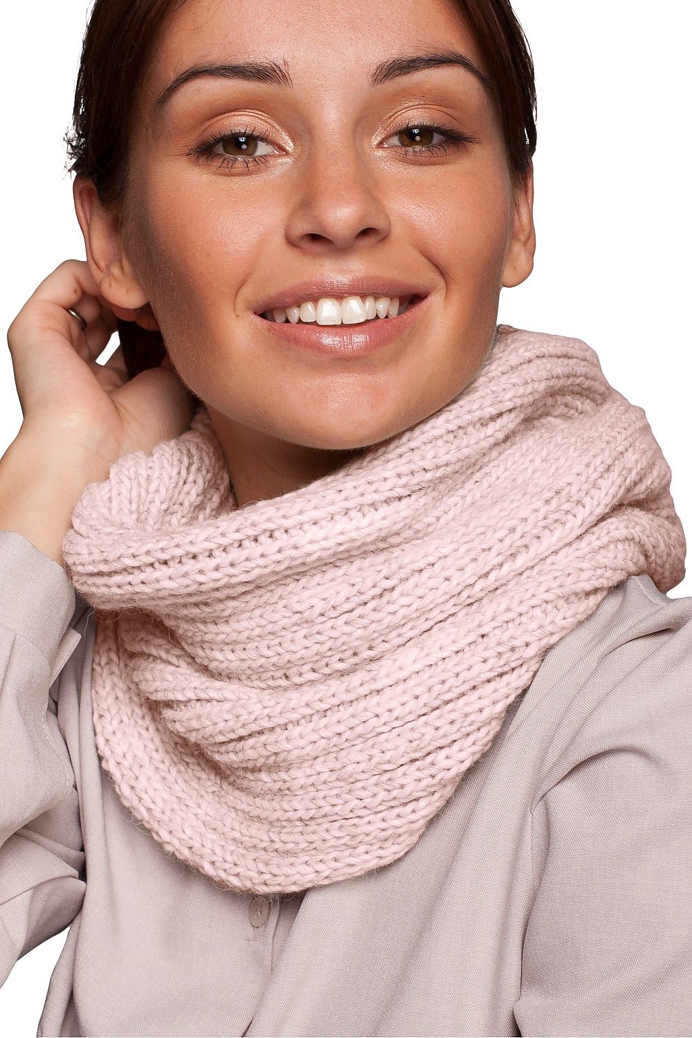  Loop Shawl model 148893 BE Knit 