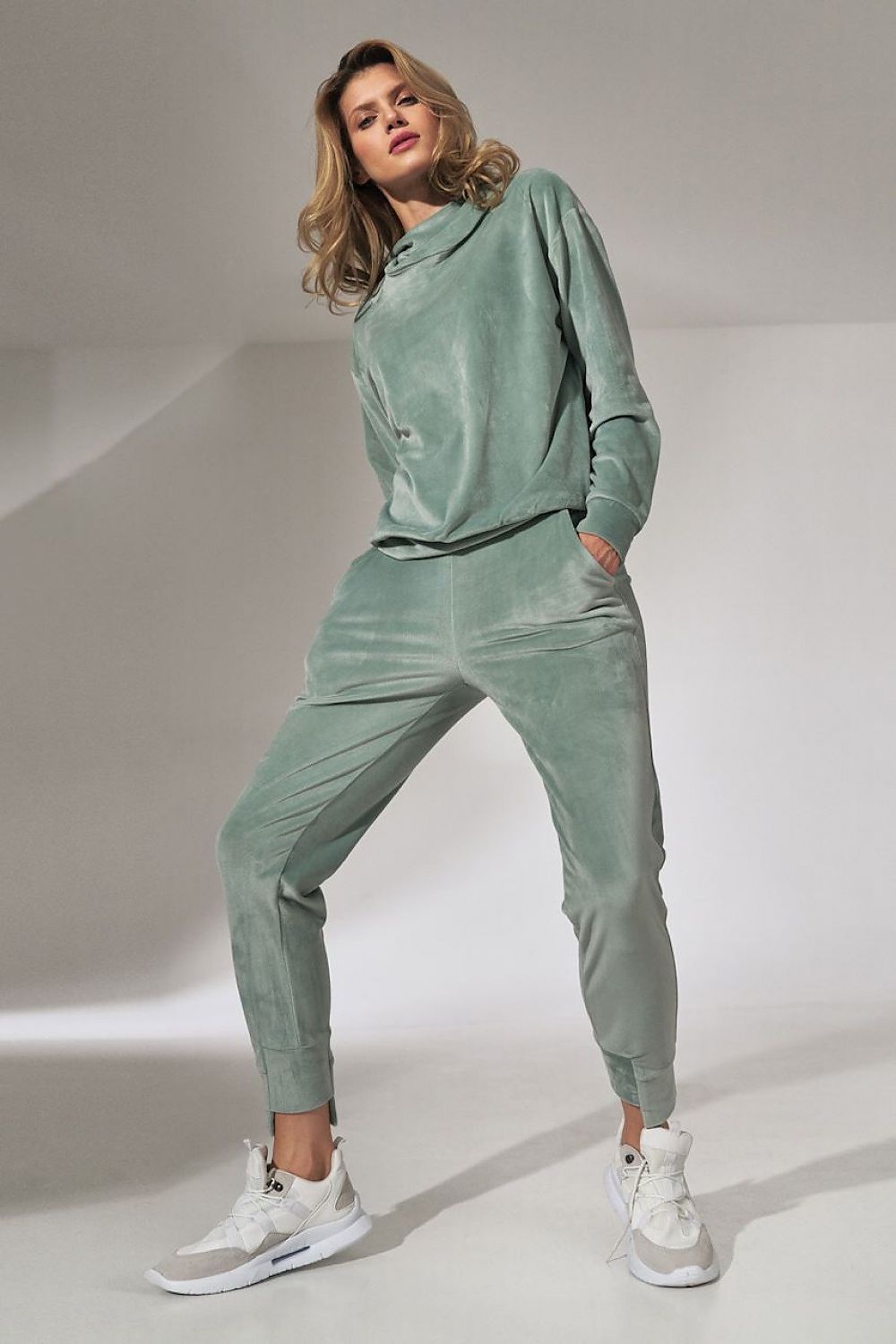  blouse model 151810 Figl 
