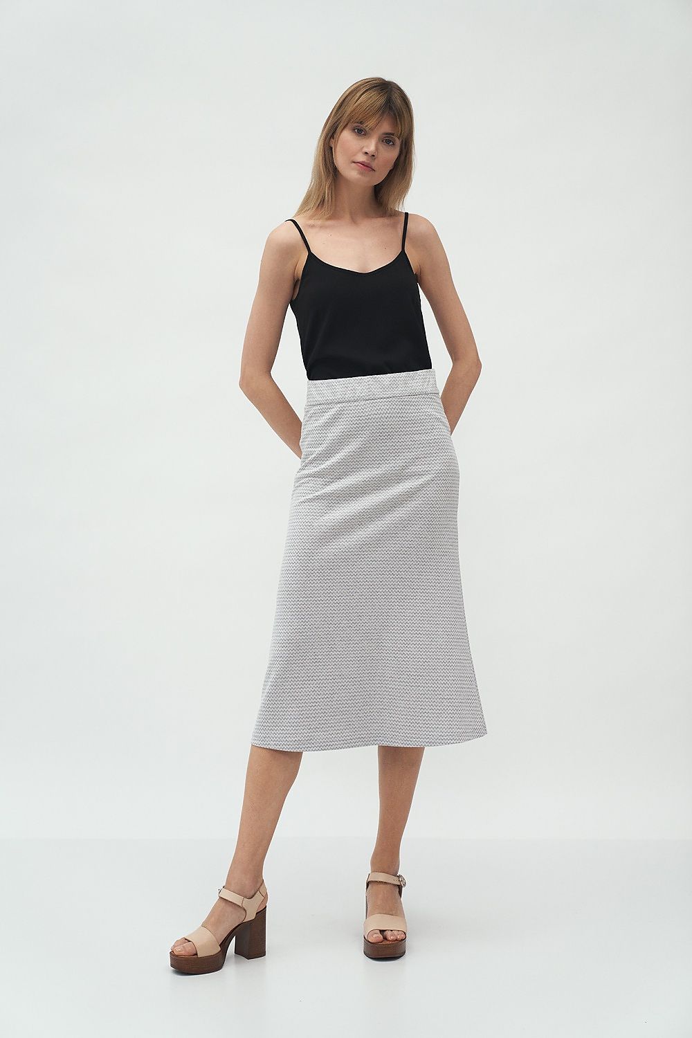  rok model 153702 Nife 