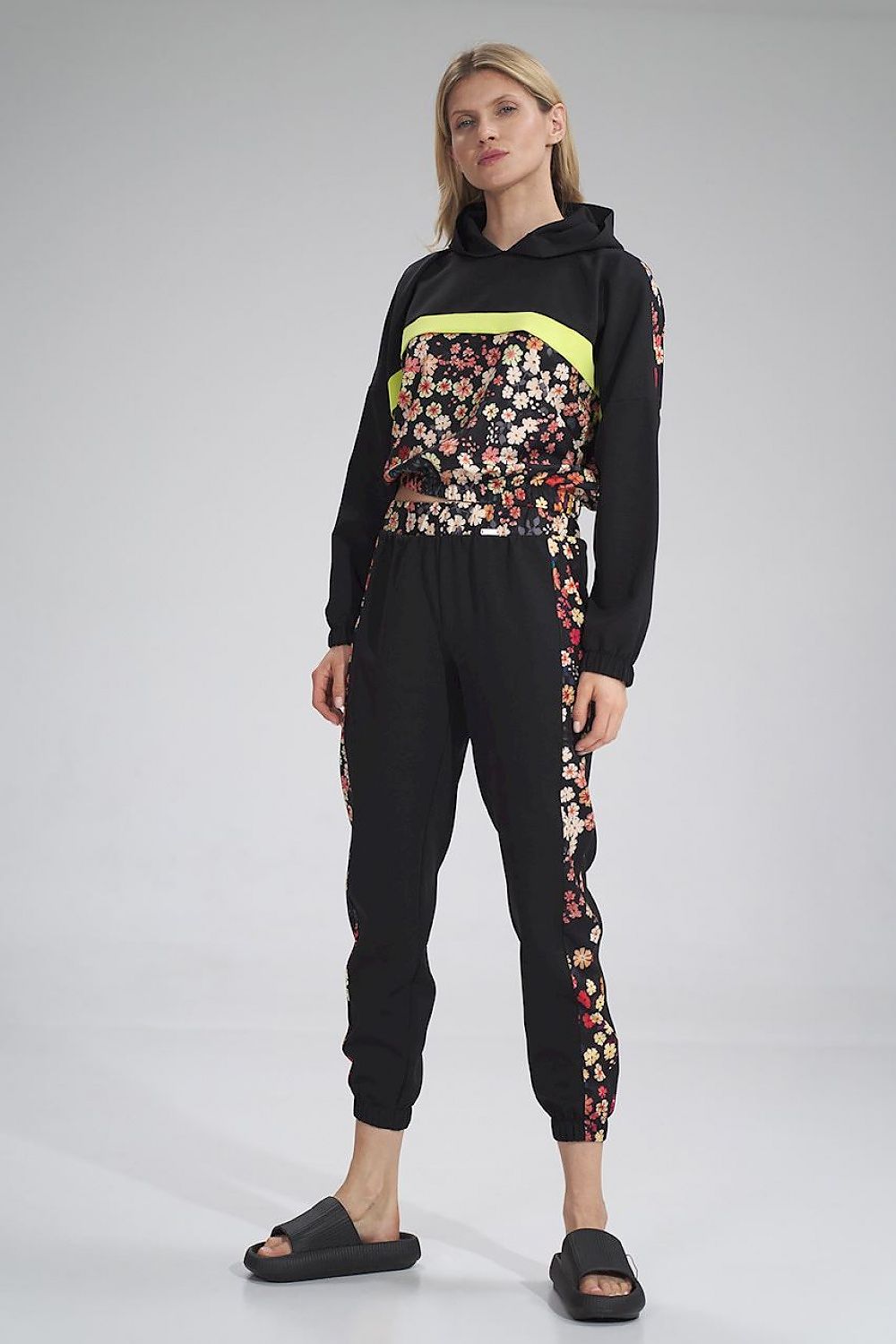  blouse model 154682 Figl 