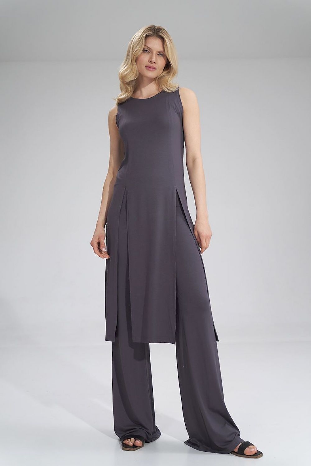  tuniek model 155918 Figl 