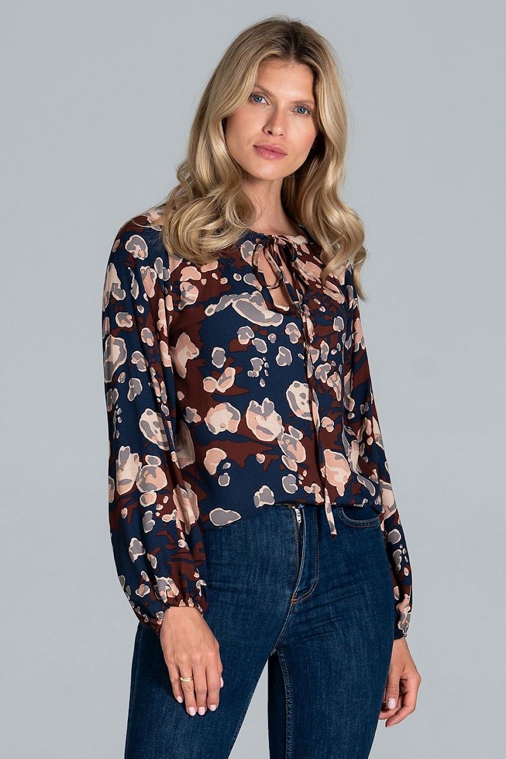  blouse model 157545 Figl 