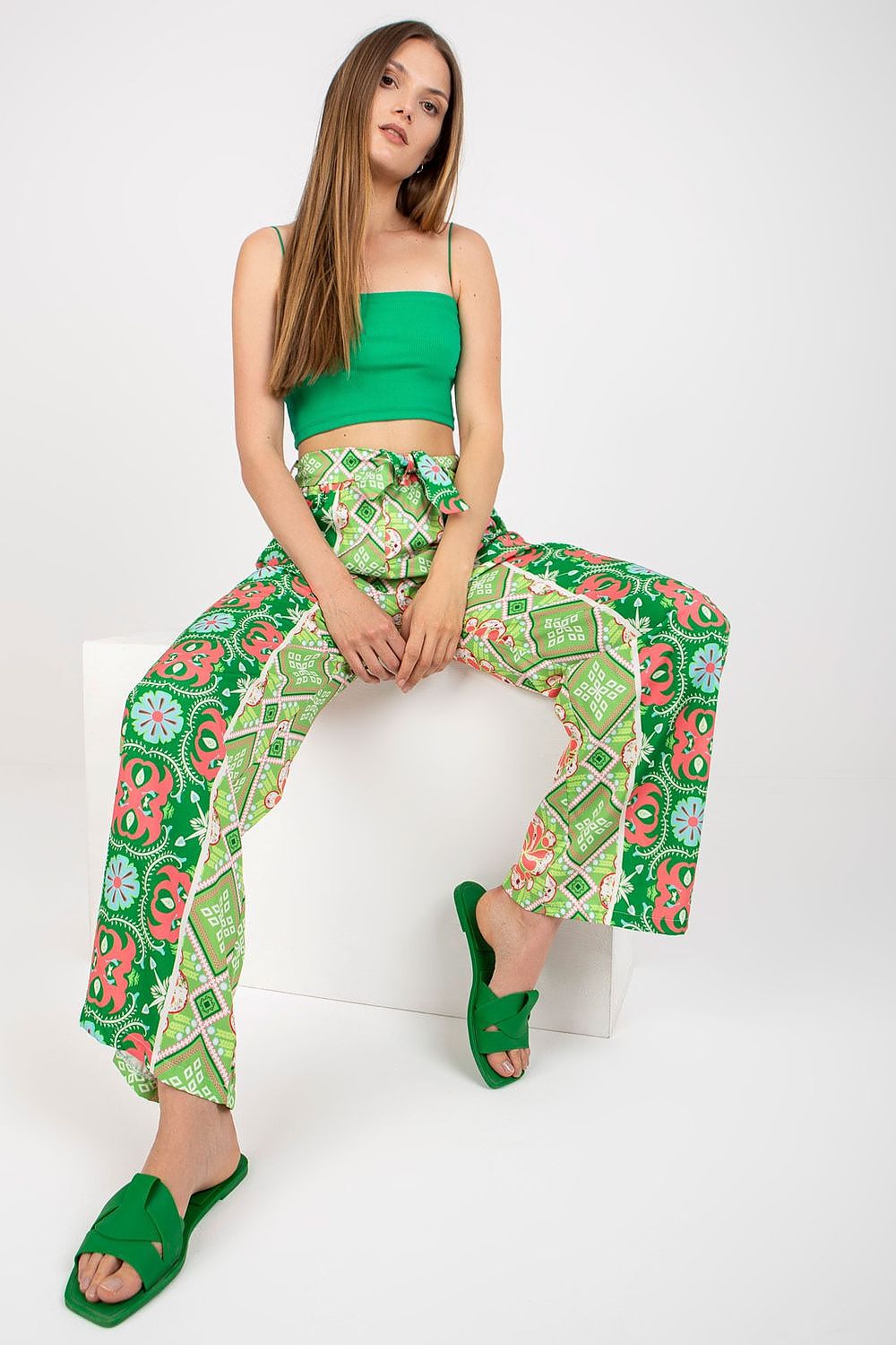  Damesbroek model 167739 Italy Moda 