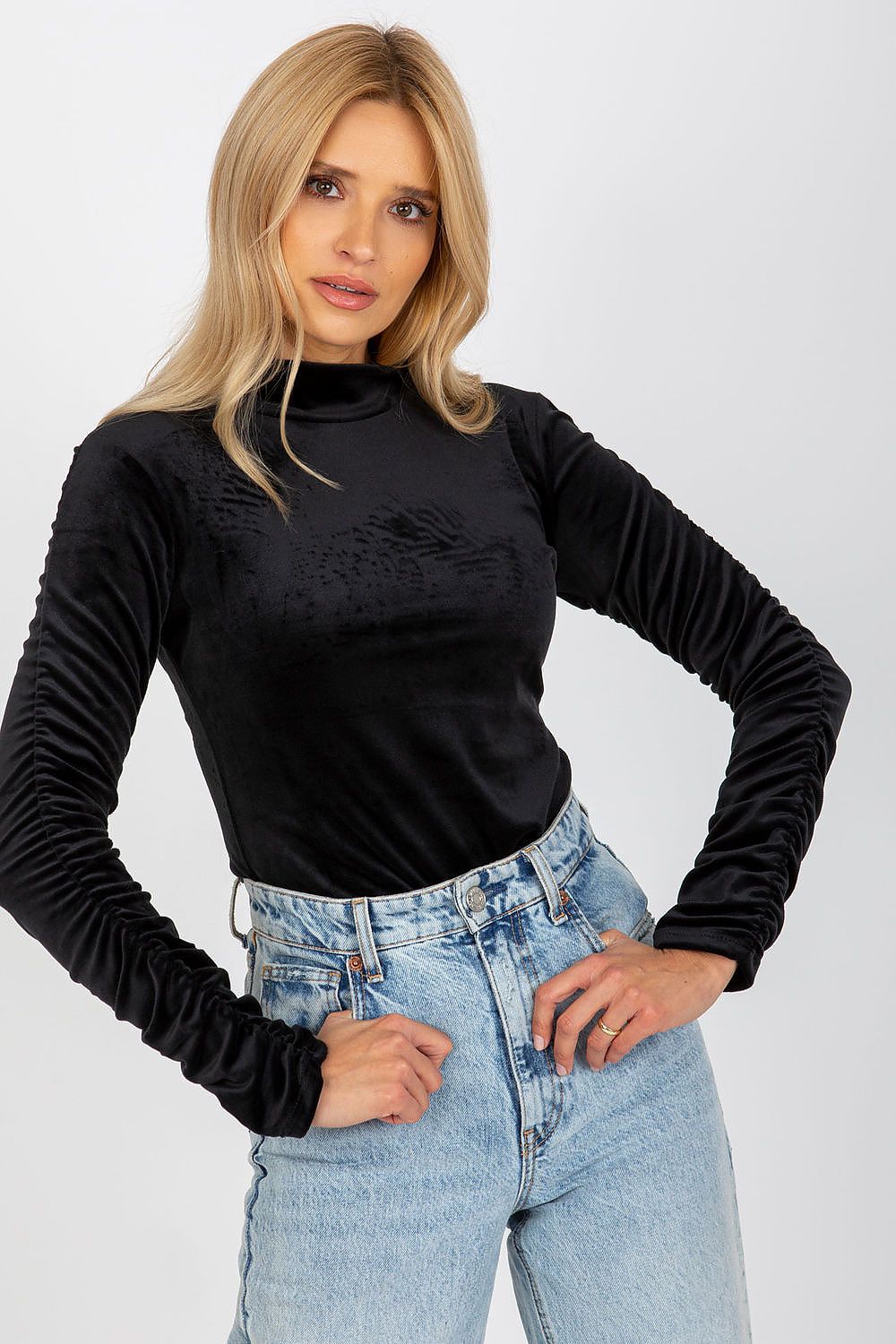  blouse model 173732 Rue Paris 