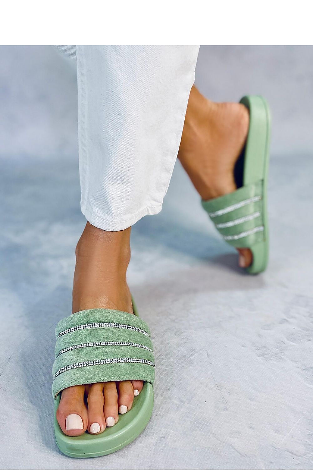  slippers model 177637 Inello 