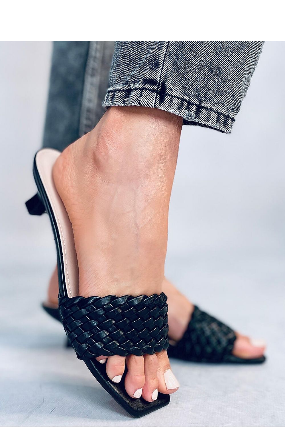  slippers model 177852 Inello 