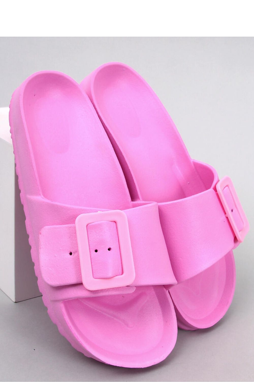  slippers model 180570 Inello 