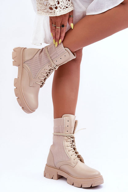  Laarsjes model 184001 Step in style 