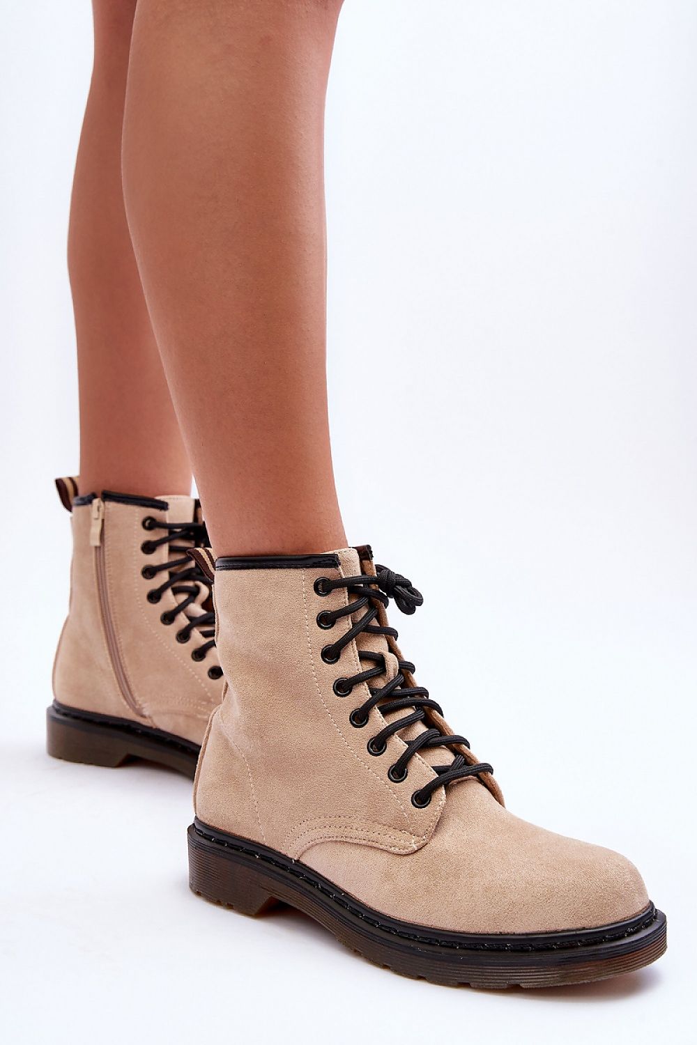  Laarsjes model 185442 Step in style 