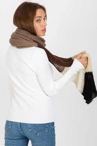 sjaal model 185902 AT 