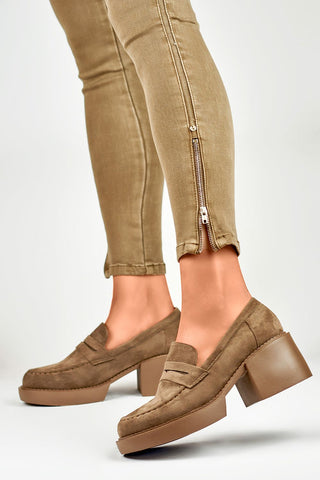  Schoenen op hakken model 186035 PRIMO 