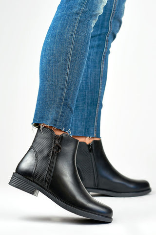  Laarsjes model 186483 PRIMO 